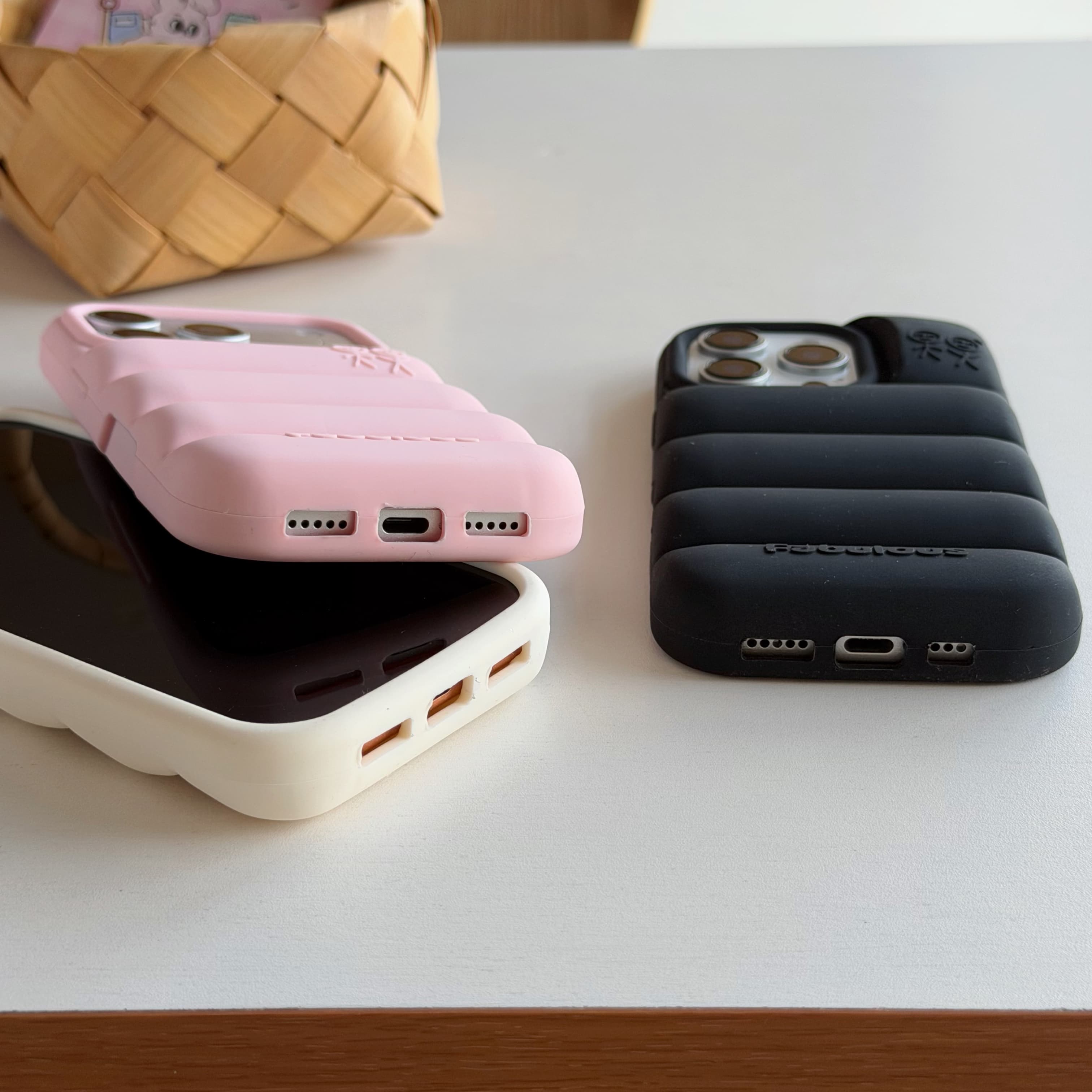 Etui na telefon Apple iPhone 1 – Apple Iphone 15 recenzja i cena